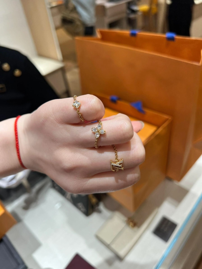 LV Rings